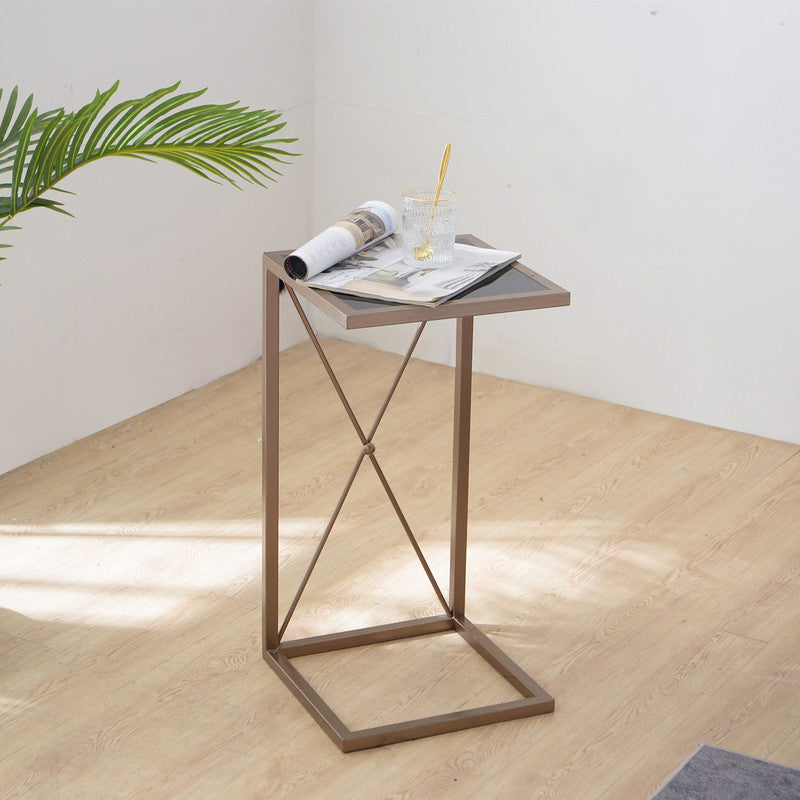 CVFZR5194 Side table( Crestview )