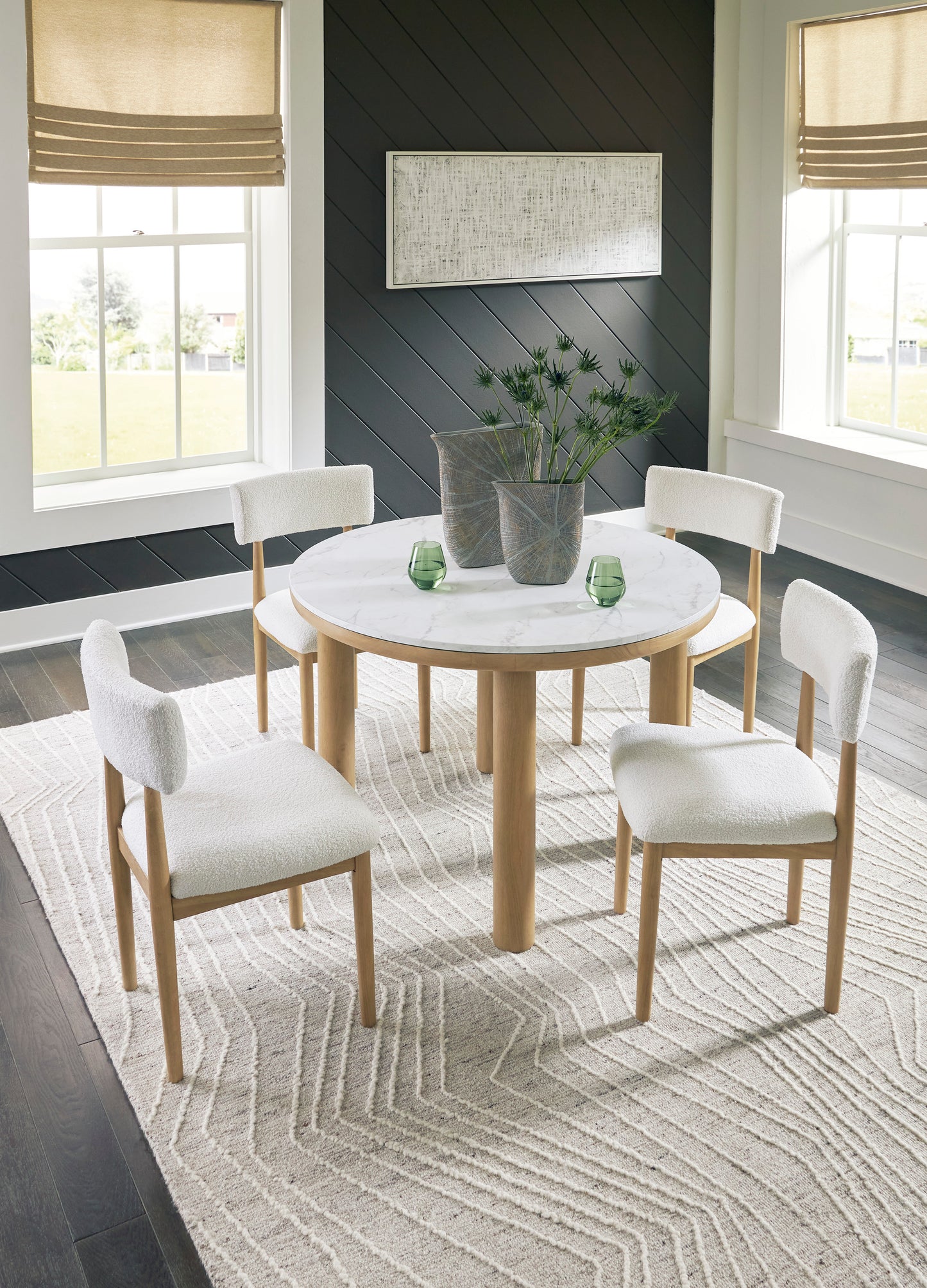 Sawdyn Dining set
