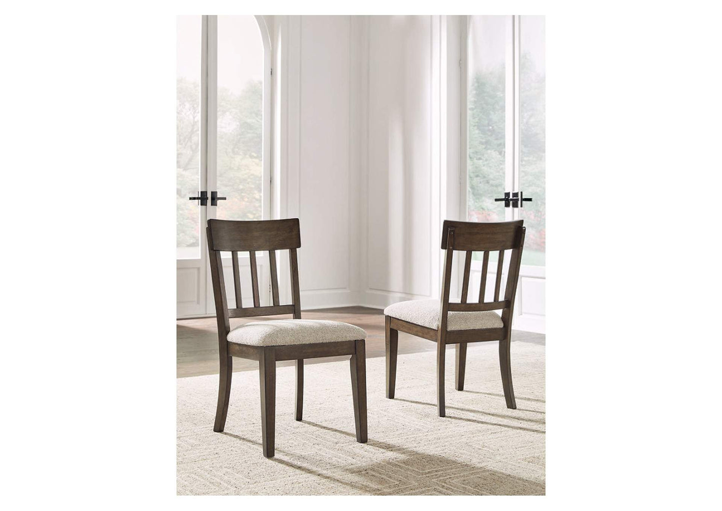 D694-Set1 Veramond Dining Room