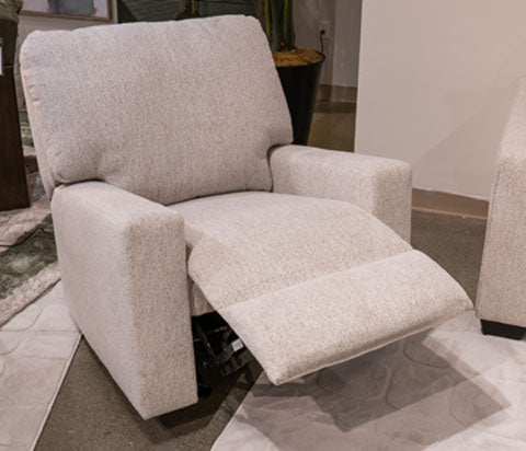 Storrow Recliner | Ashley Homestore 2920325