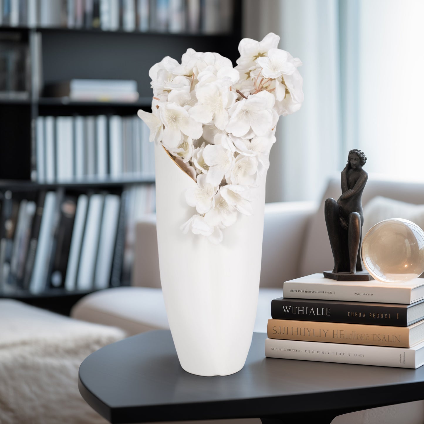 EV20094-01 18" HOLLIS LARGE VASE, WHITE( Sagebrook Home )