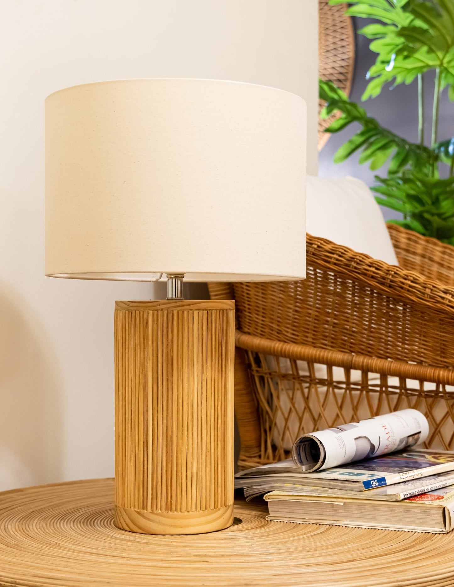 Glowray- Table Lamp