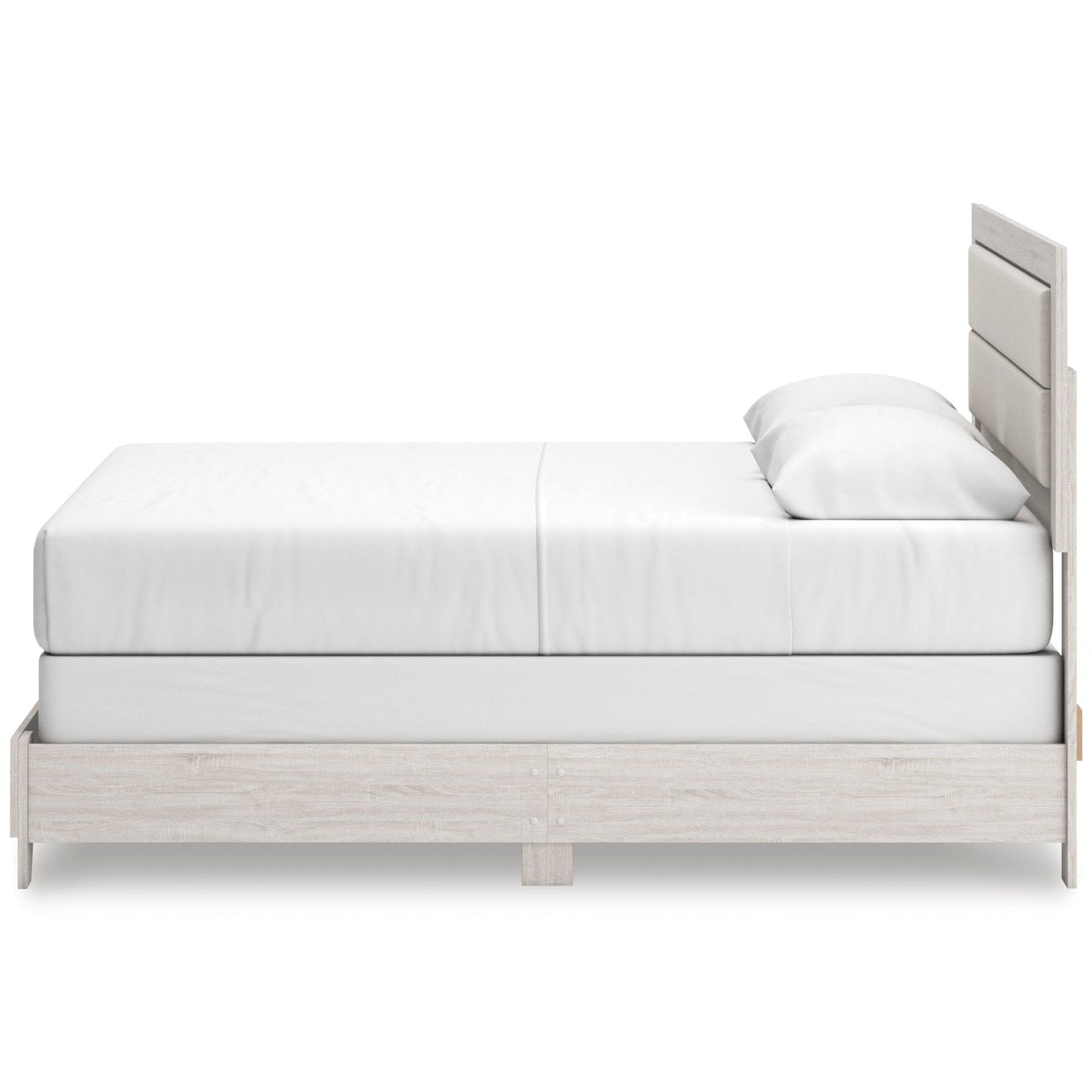 Laigmeyer King Upholstered Bed