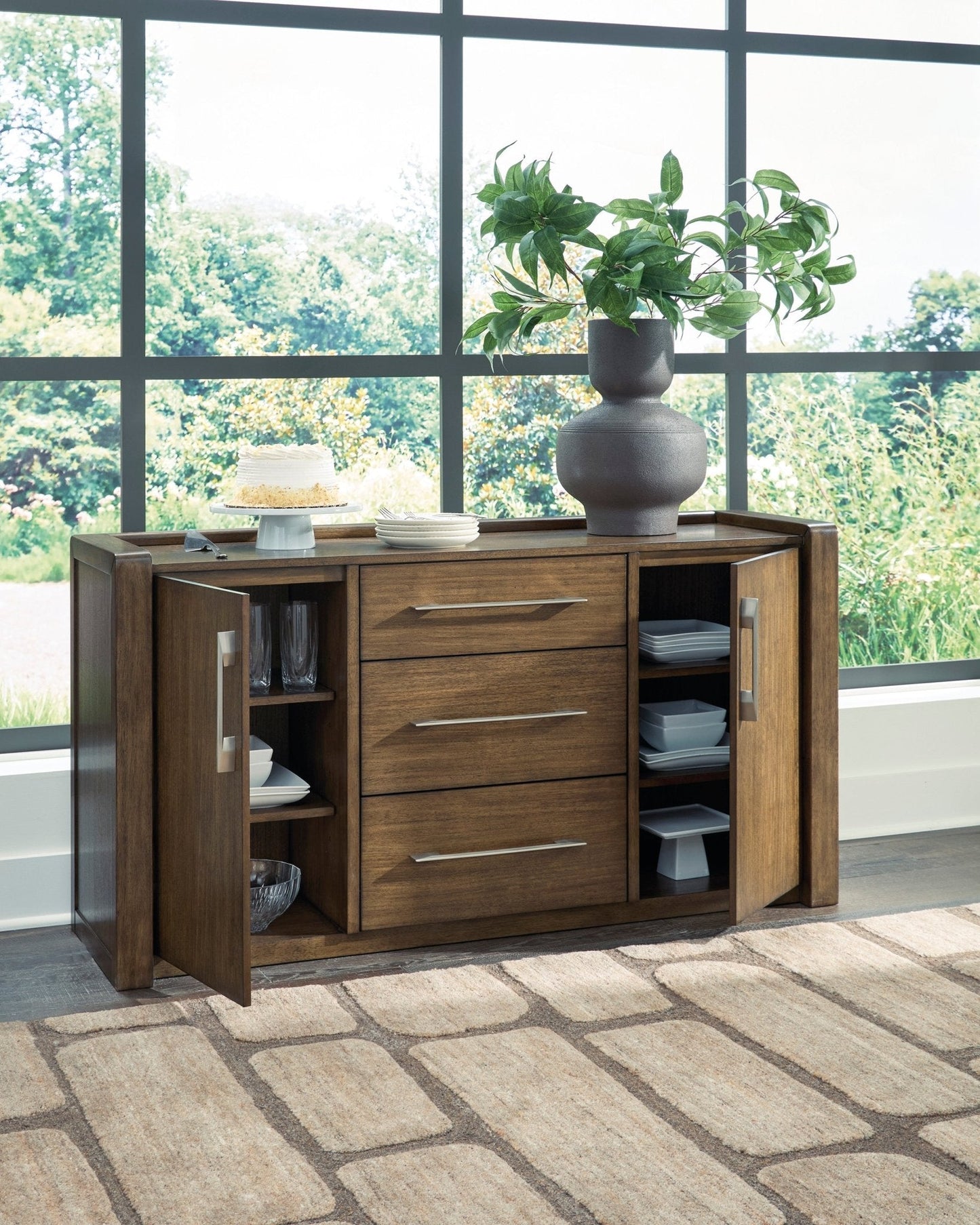 Marxmore Dining Room Server