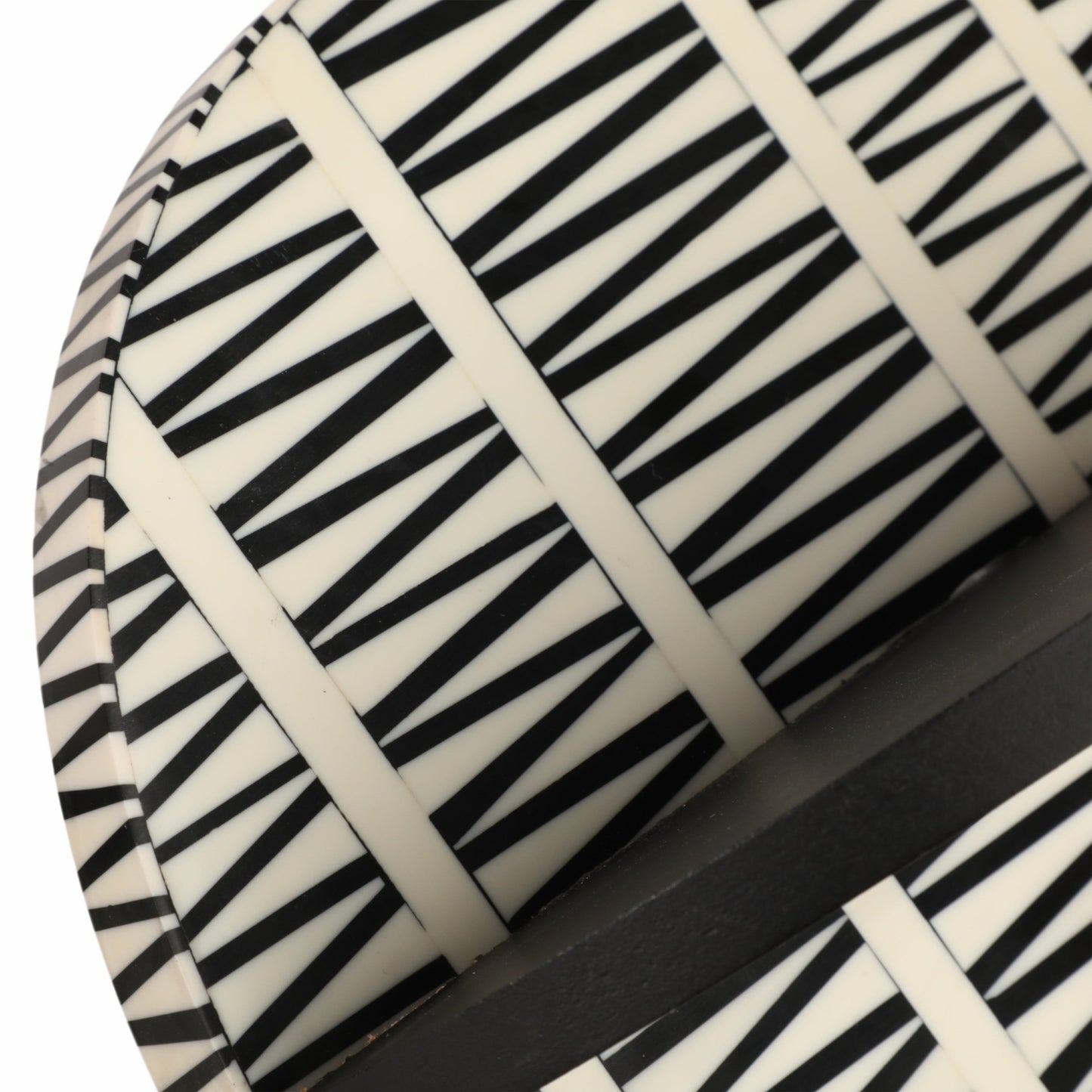 S/2 7/10" Gobiel Black & White Resin Orbs