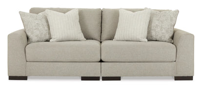 Lyndeboro WITH FREE TABLES