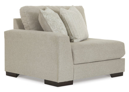 Lyndeboro WITH FREE TABLES