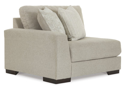 Lyndeboro WITH FREE TABLES