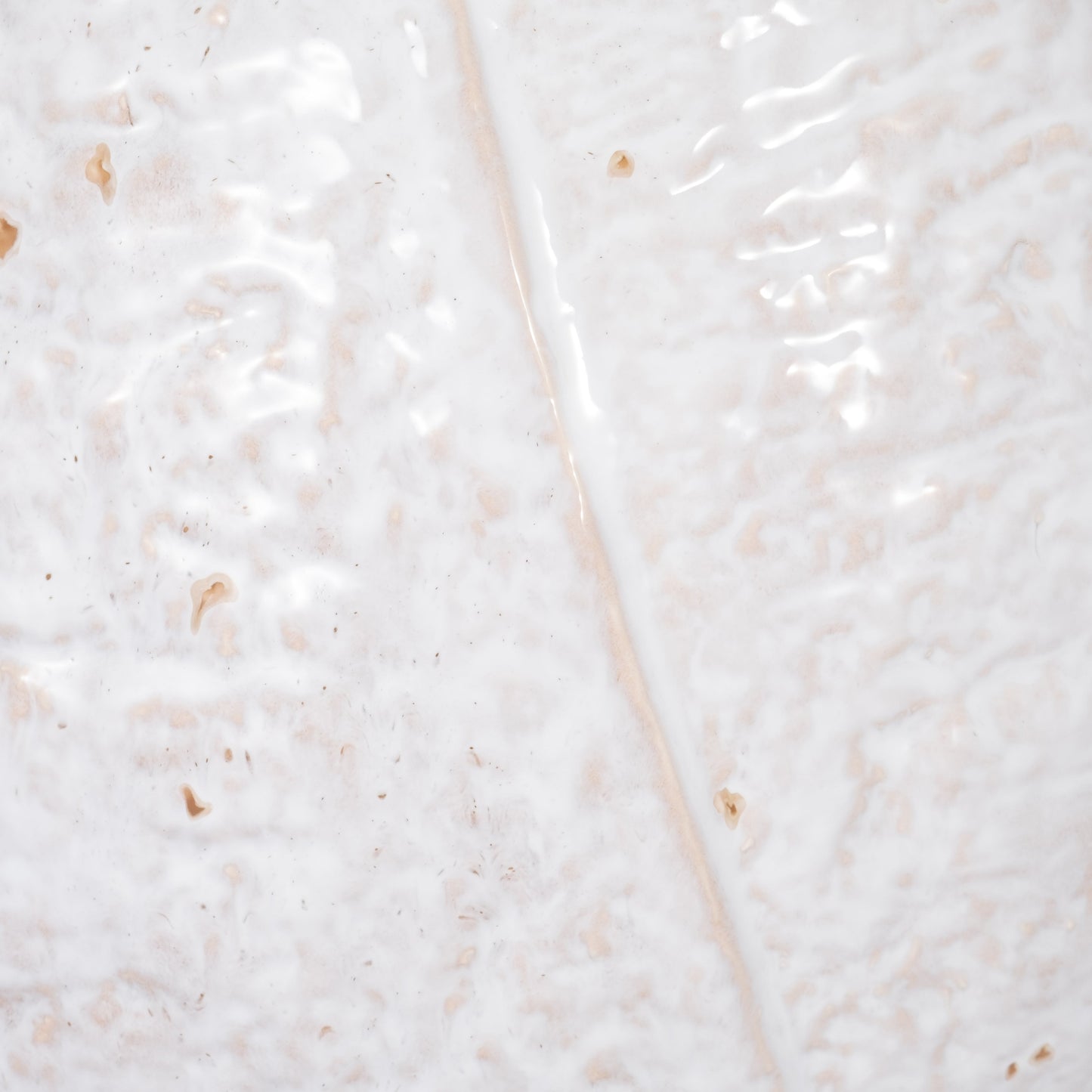 18678-02  CER, 11"H BOUQUET VASE, WHITE( Sagebrook Home  )