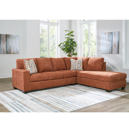 24304S2 Aviemore 2-Piece Sectional with Chaise