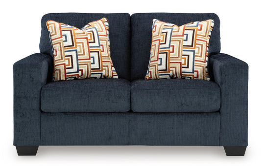 2430335Aviemore Loveseat