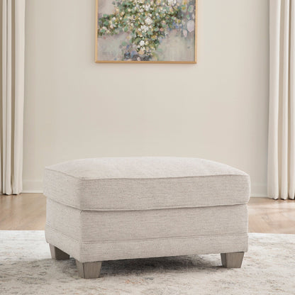 Lockeshart Ottoman