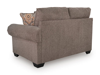 Elimination Upholster  with free Tables