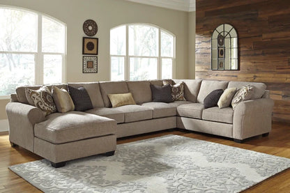 39122S3 | Pantomine 5-Piece Sectional with Chaise