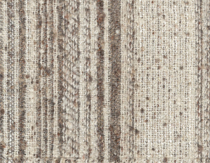 Tildan  WITH FREE TABLES3