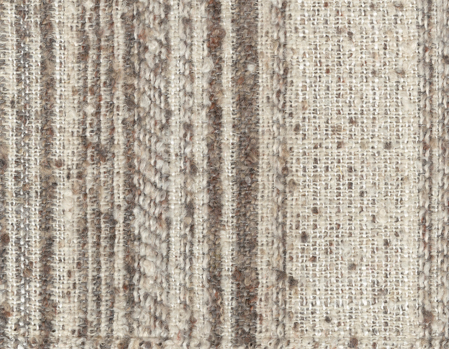 Tildan  WITH FREE TABLES2