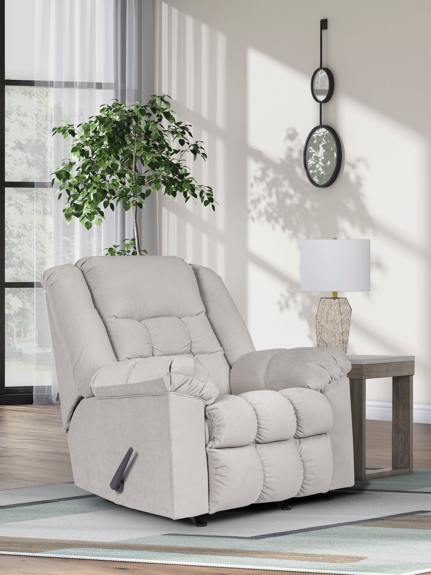 Rilynn Set  with Recliner