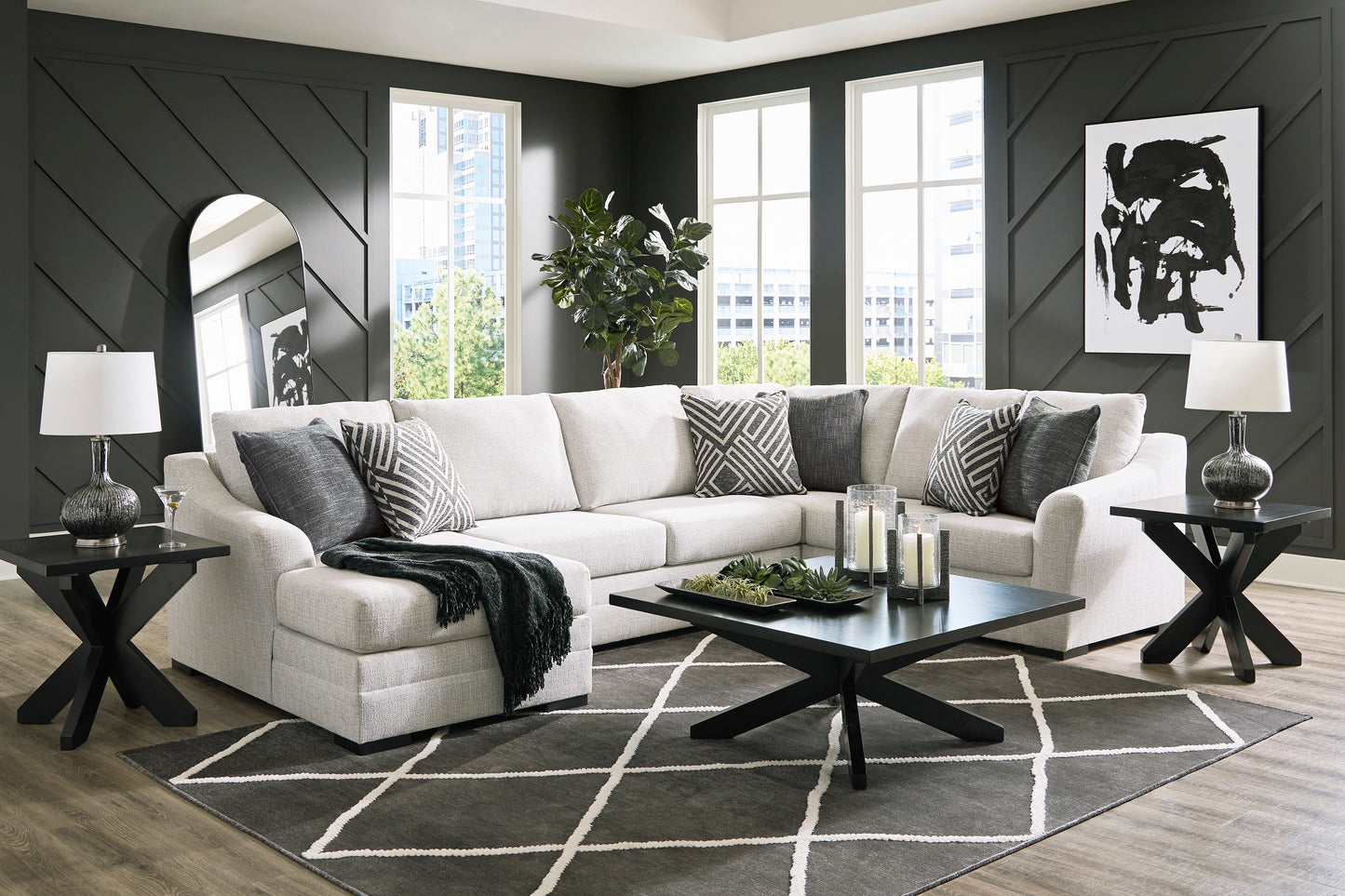54102S1| Koralynn 3-Piece Sectional with Chaise
