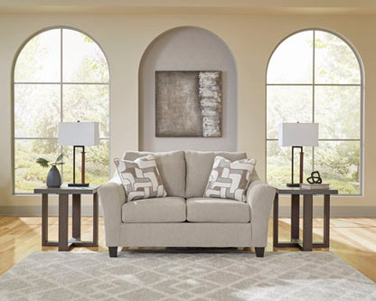 Willarae Loveseat | Ashley Homestore