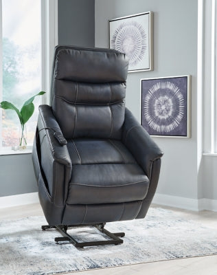 Strawbill Power Lift Recliner | Ashley Homestore 6391012