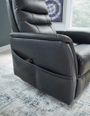 Strawbill Power Lift Recliner | Ashley Homestore 6391012