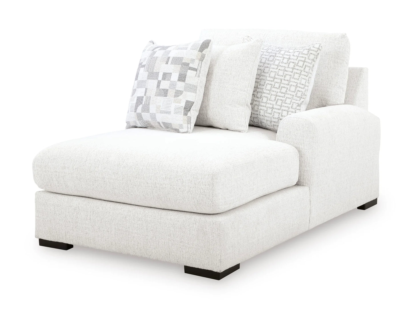 Wynncroft Manor 3-Piece Double Chaise Sectional