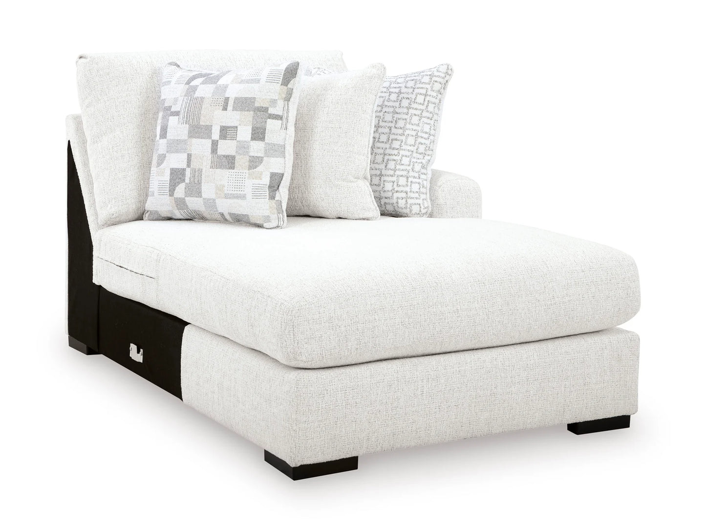 Wynncroft Manor 3-Piece Double Chaise Sectional