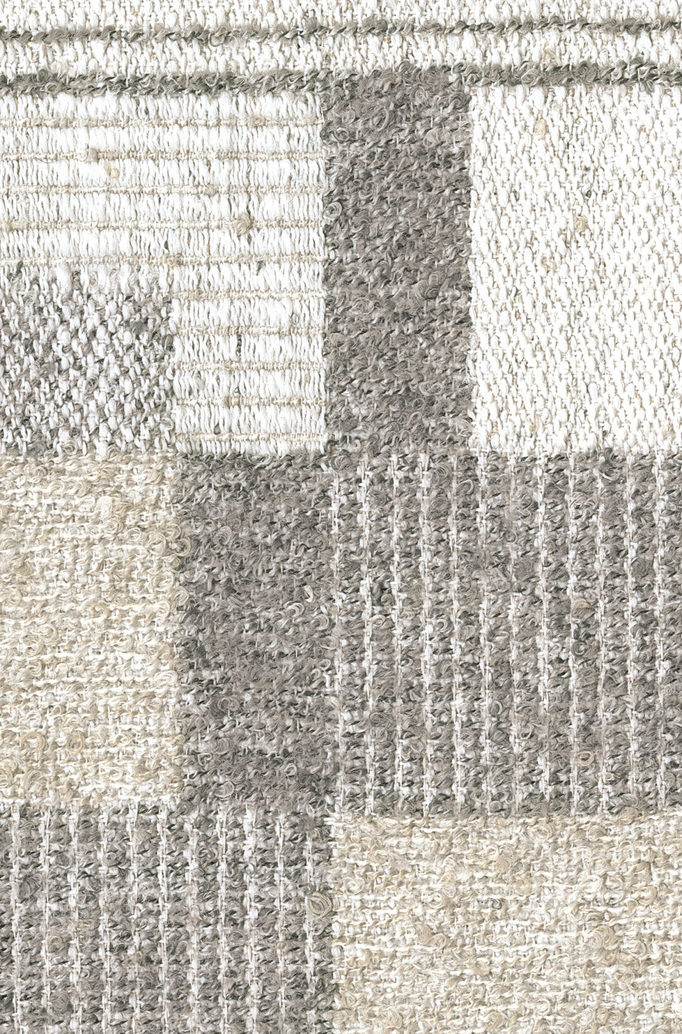 Wynncroft Manor 5-Piece Sectional with Chaise