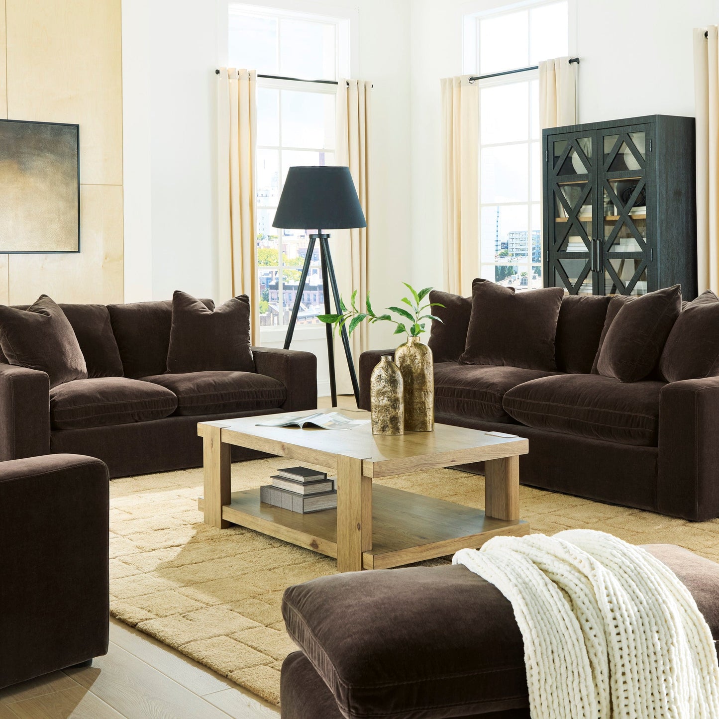 Maxton Heights Sofa Set