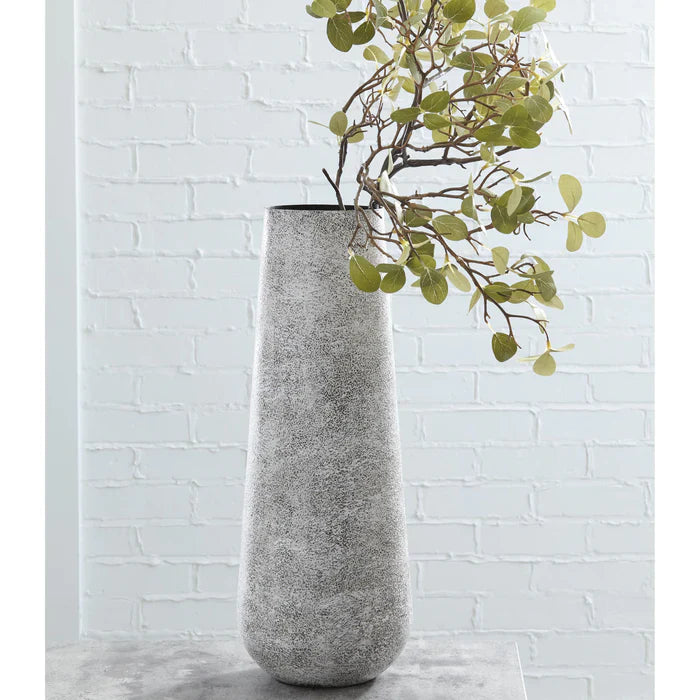 Fynn Vase -A2000517