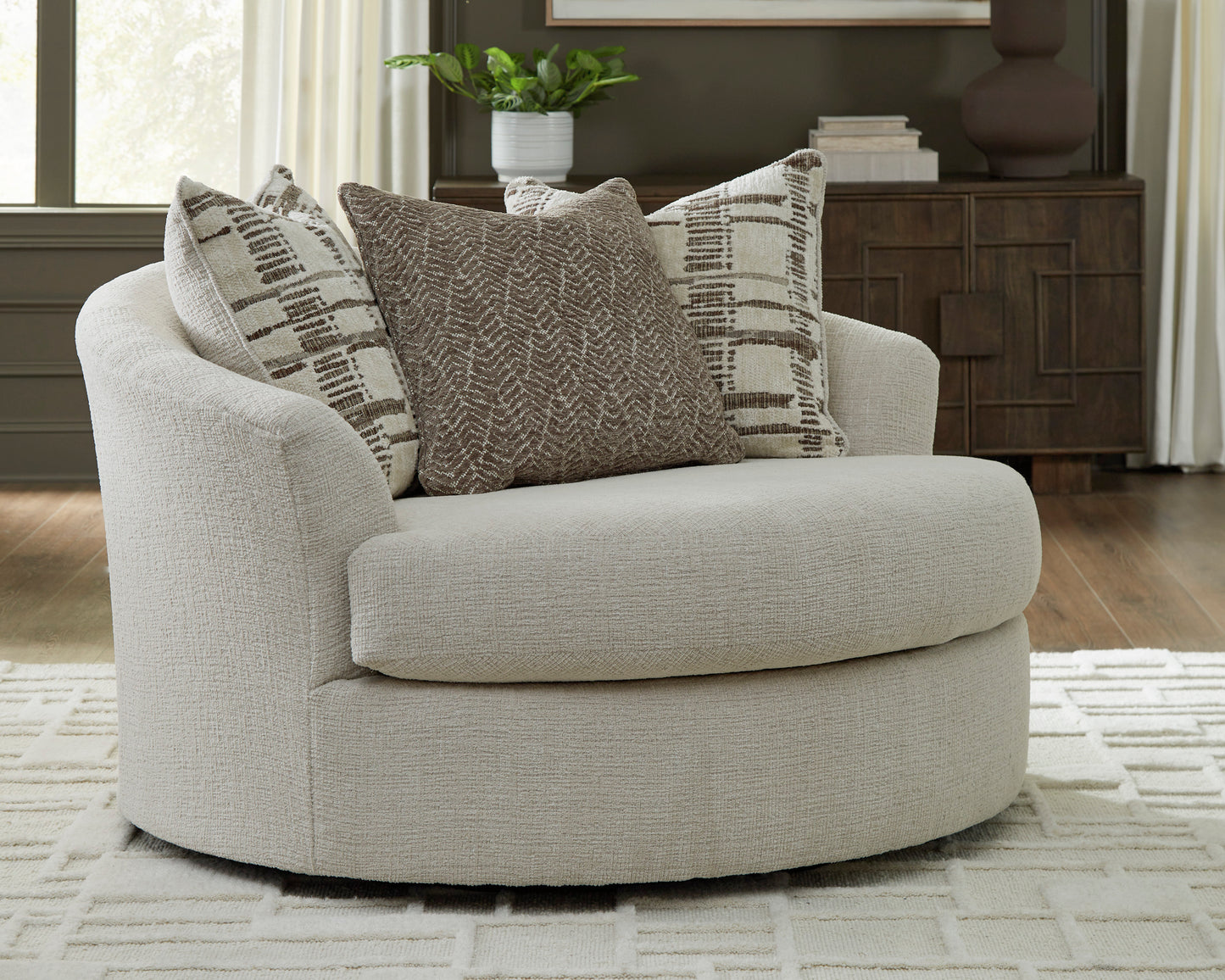 Barrelton  Swivel Chair|Ashley Homestore