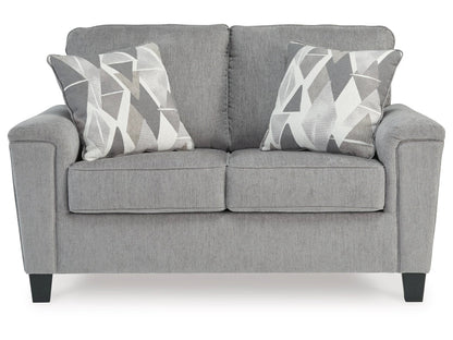 Leeshan Loveseat