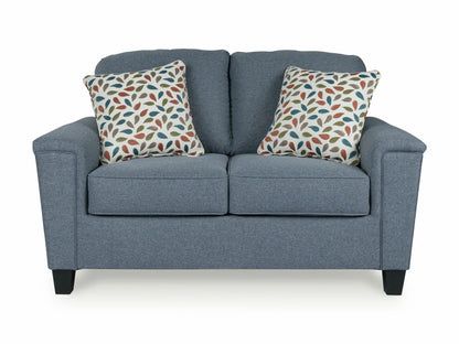 Grymaster Sofa Set