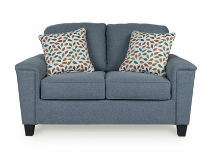Grymaster Sofa Set