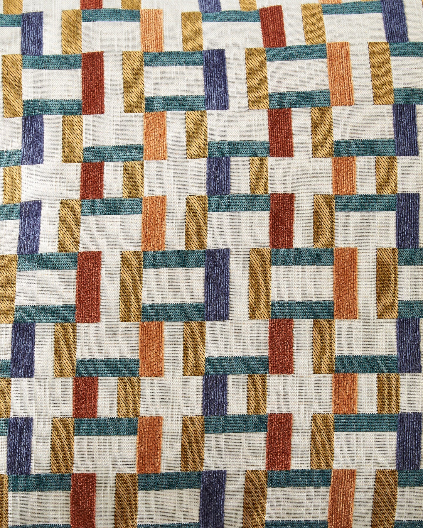 Laylabrook 3-Piece Sectional with Chaise -92206S2