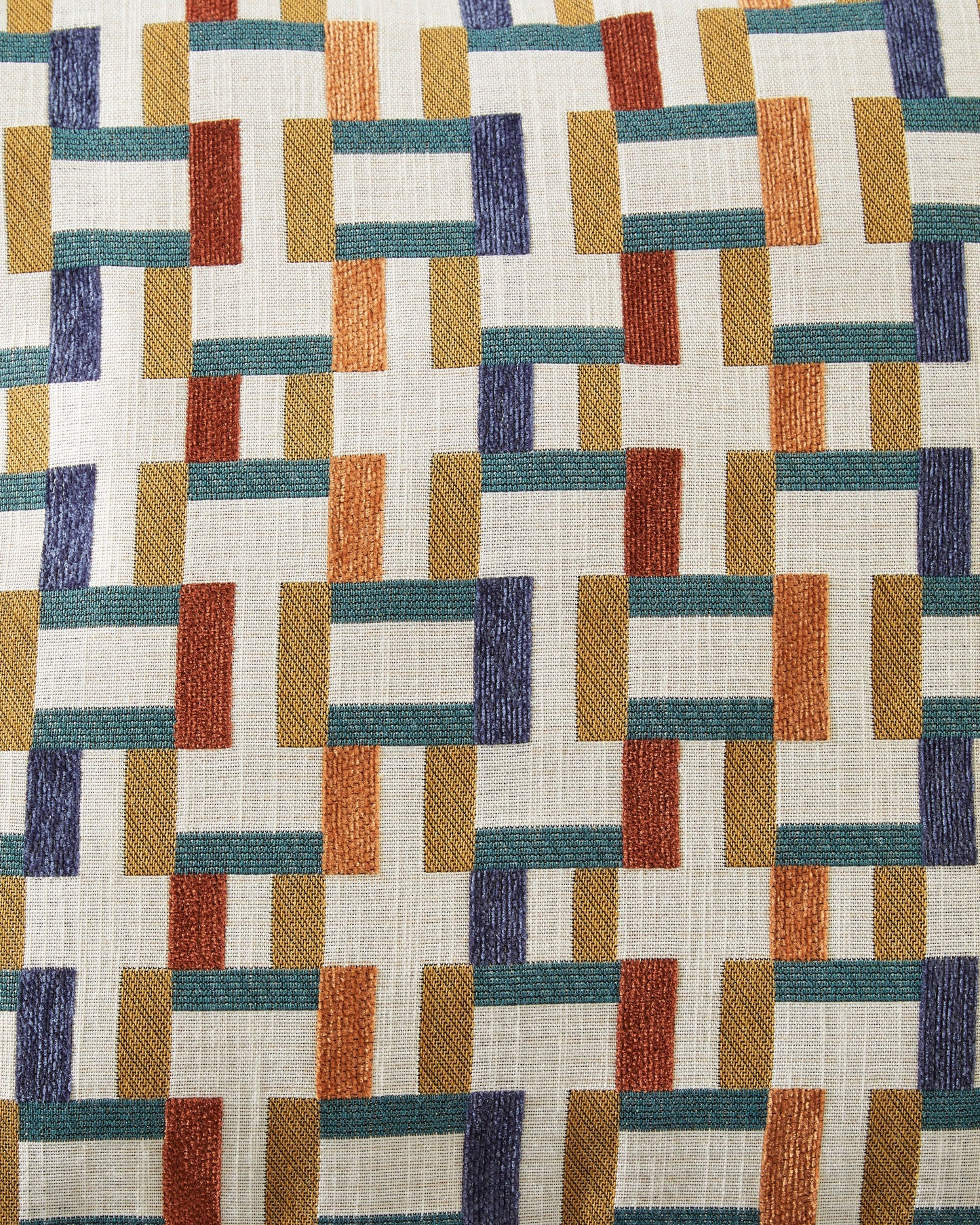 Laylabrook 3-Piece Sectional with Chaise -92206S1