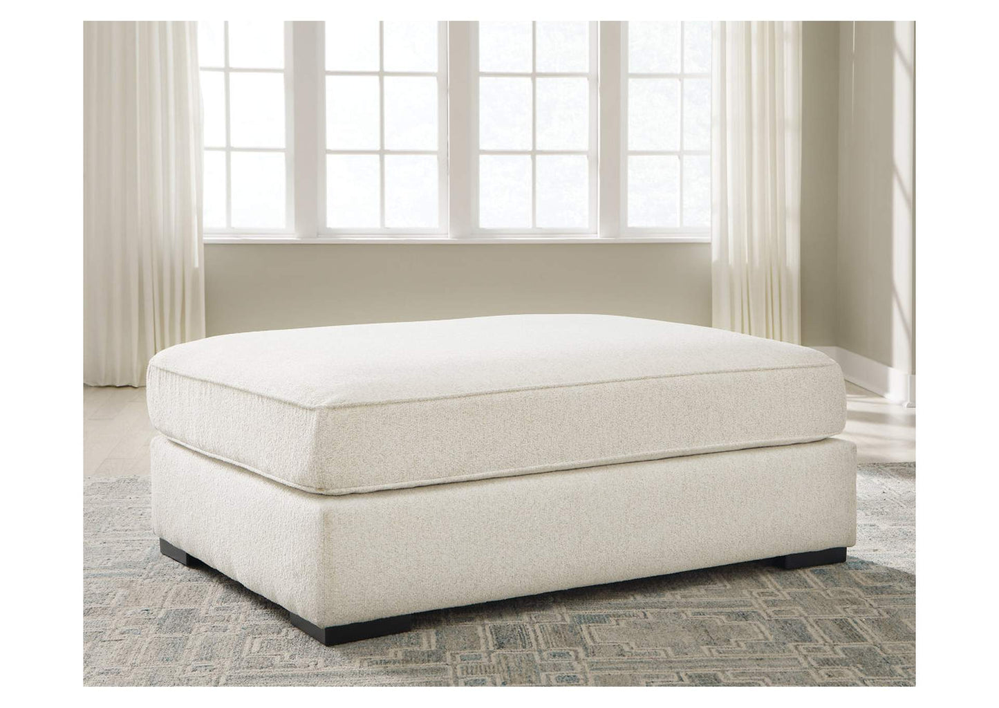 Flynndale Oversized Accent Ottoman