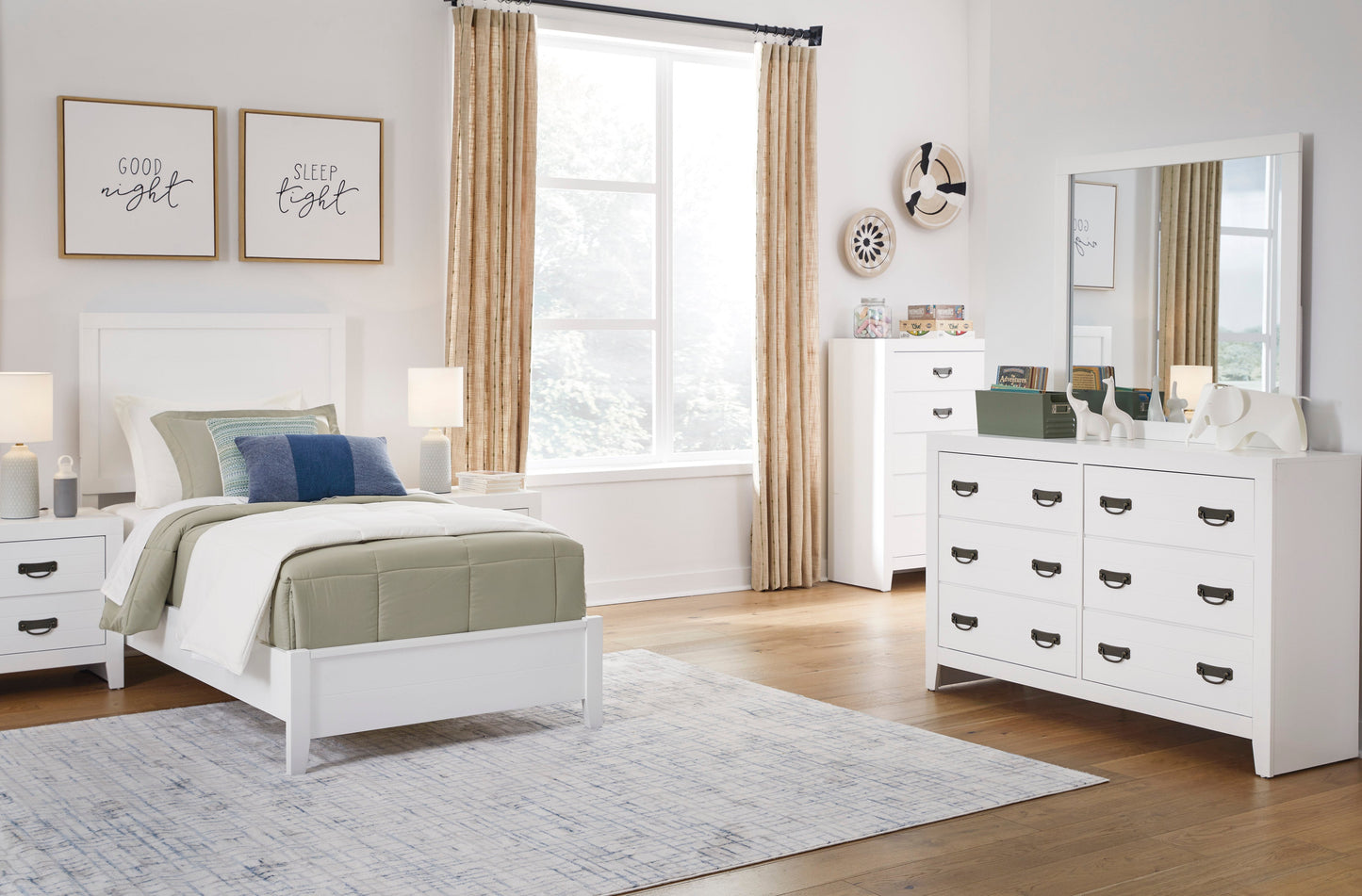 Ashley Homestore | Simmenfort Full Platform Bed