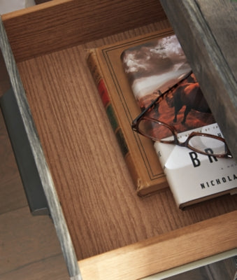 Ashley Homestore |Five Drawer Chest B440-46