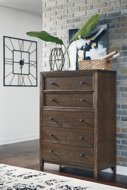 Kisper Chest of Drawers