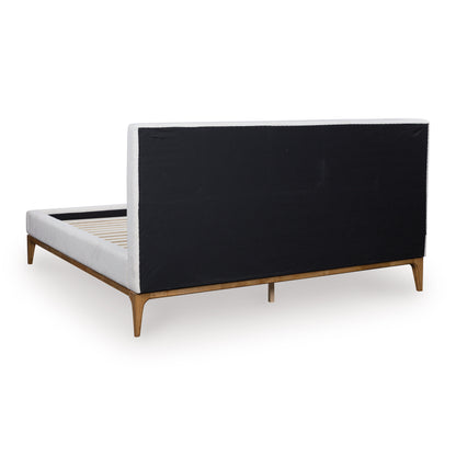 Linderson King Bed