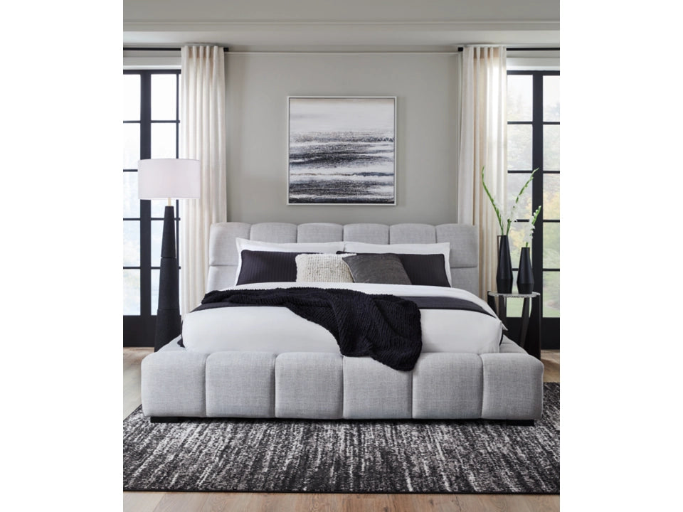 Jesstean Queen Upholstered Bed