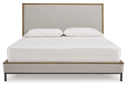 Tomtyn King Upholstered Bed