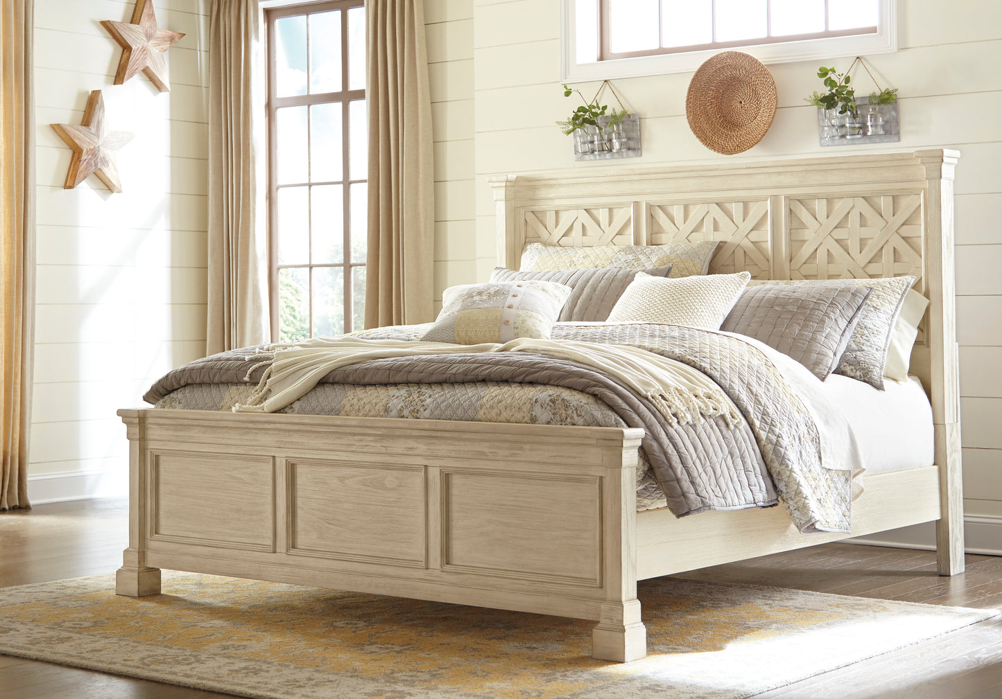  Bolanburg King Bedroom Set Package