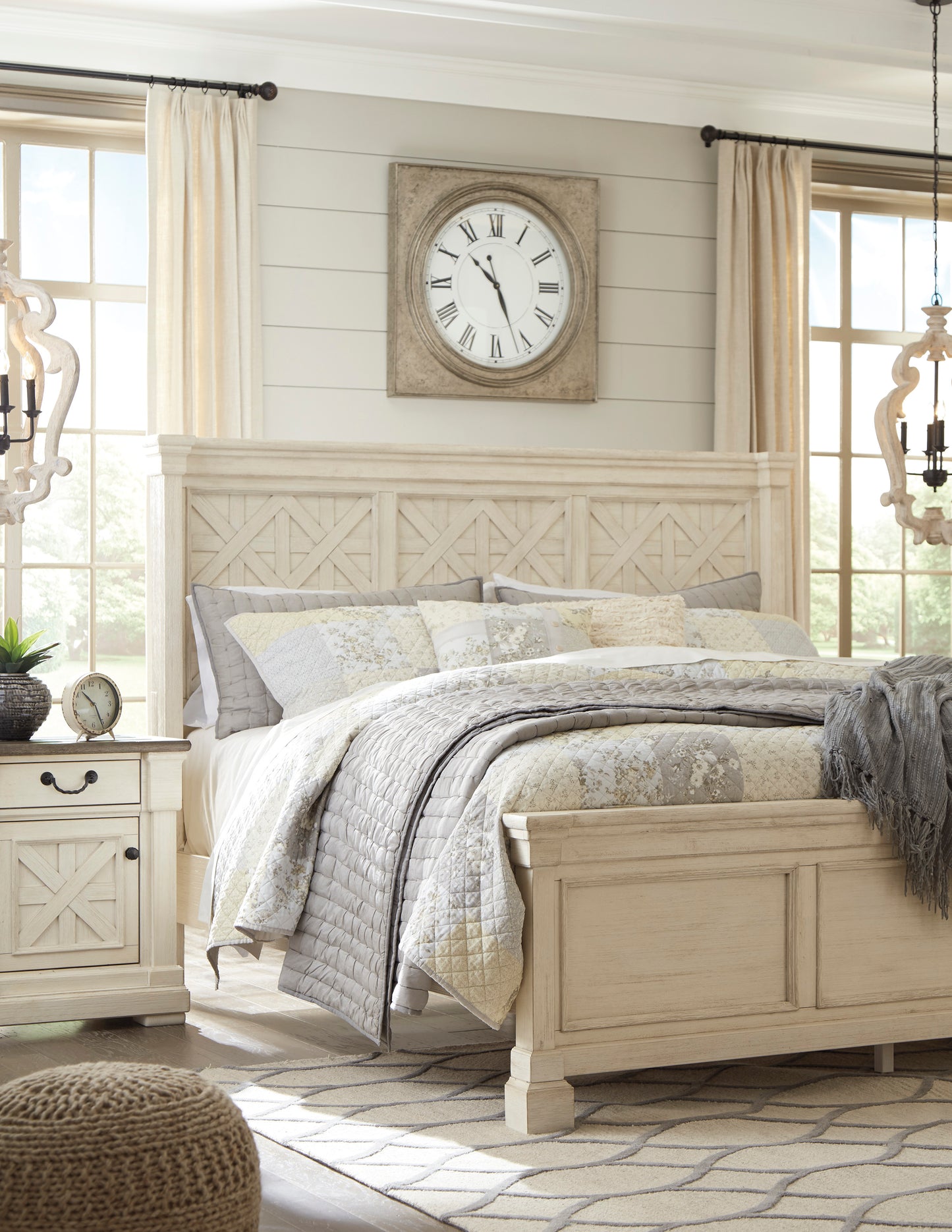  Bolanburg King Bedroom Set Package