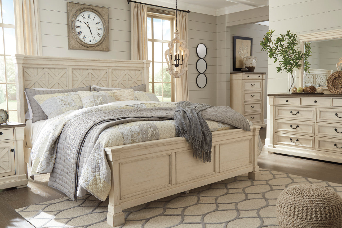  Bolanburg King Bedroom Set Package