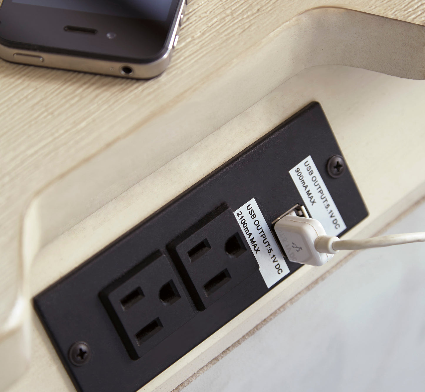  Bolanburg King Bedroom Set Package