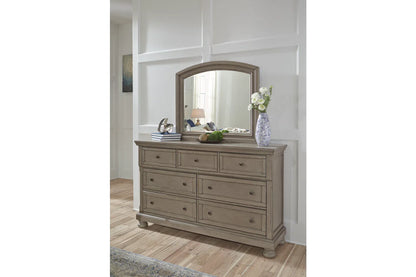 Lettner King Sleigh Bedroom with 2 Storage Drawers