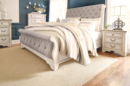 Realyn  King  bedroom Sleigh Package