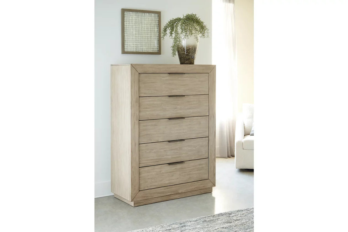 Hennington Hennington King Set With Chest – Ashley Homestore Furniture